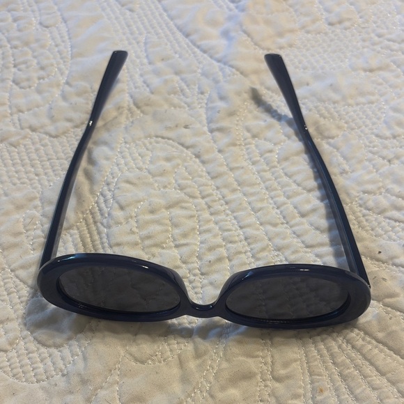 Elizabeth & James McKinley oval  Sunglasses, 51mm B Navy main image 2